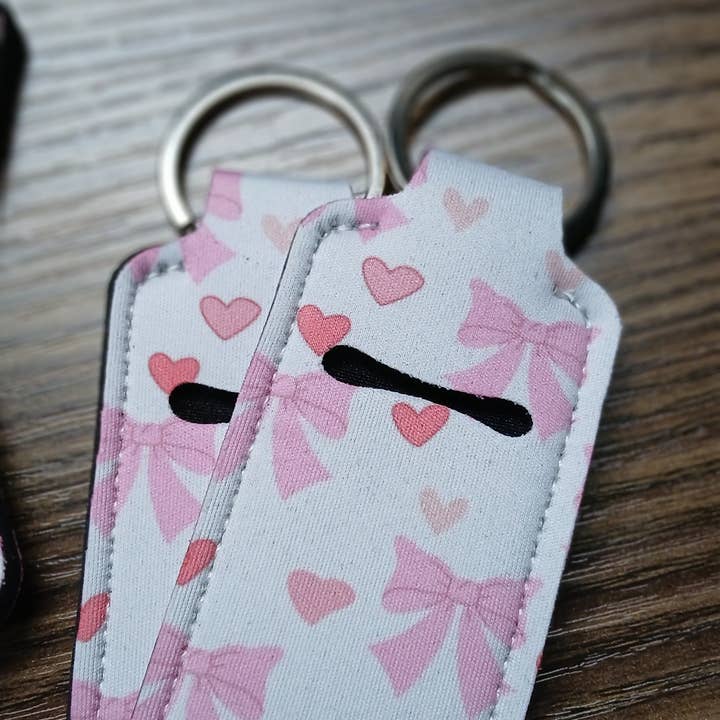 MadeByHBK - Wholesale Keychain - Unisex - Heart and Bows Lipgloss Keychain Holders6