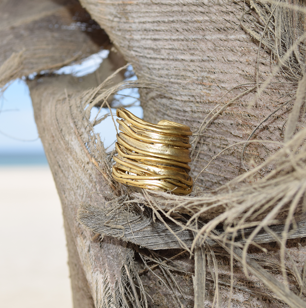 KARINE SULTAN – Großhandel Band/Stapelring – Ring mit gebürstetem Band: schickes und zeitgemäßes Design2