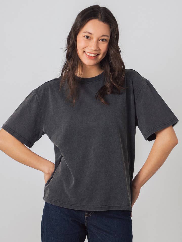 OG Shirt Women for wholesale by Honest Basics