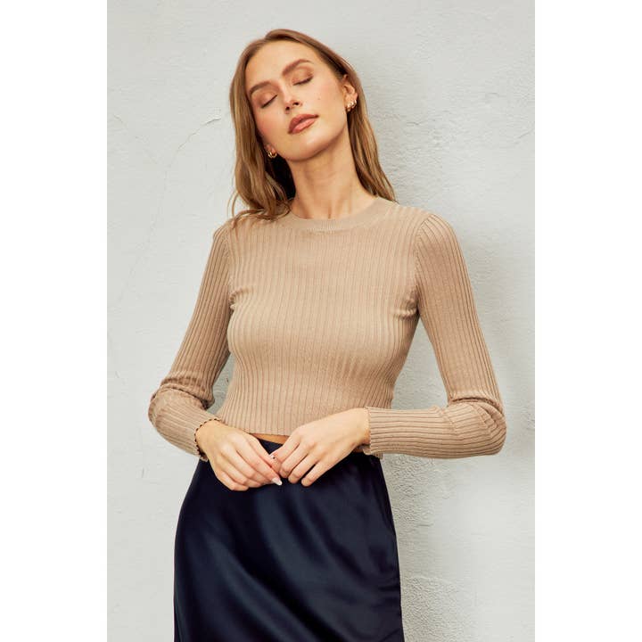 Everyday Lightweight Cropped Sweater for wholesale by Dress Forum