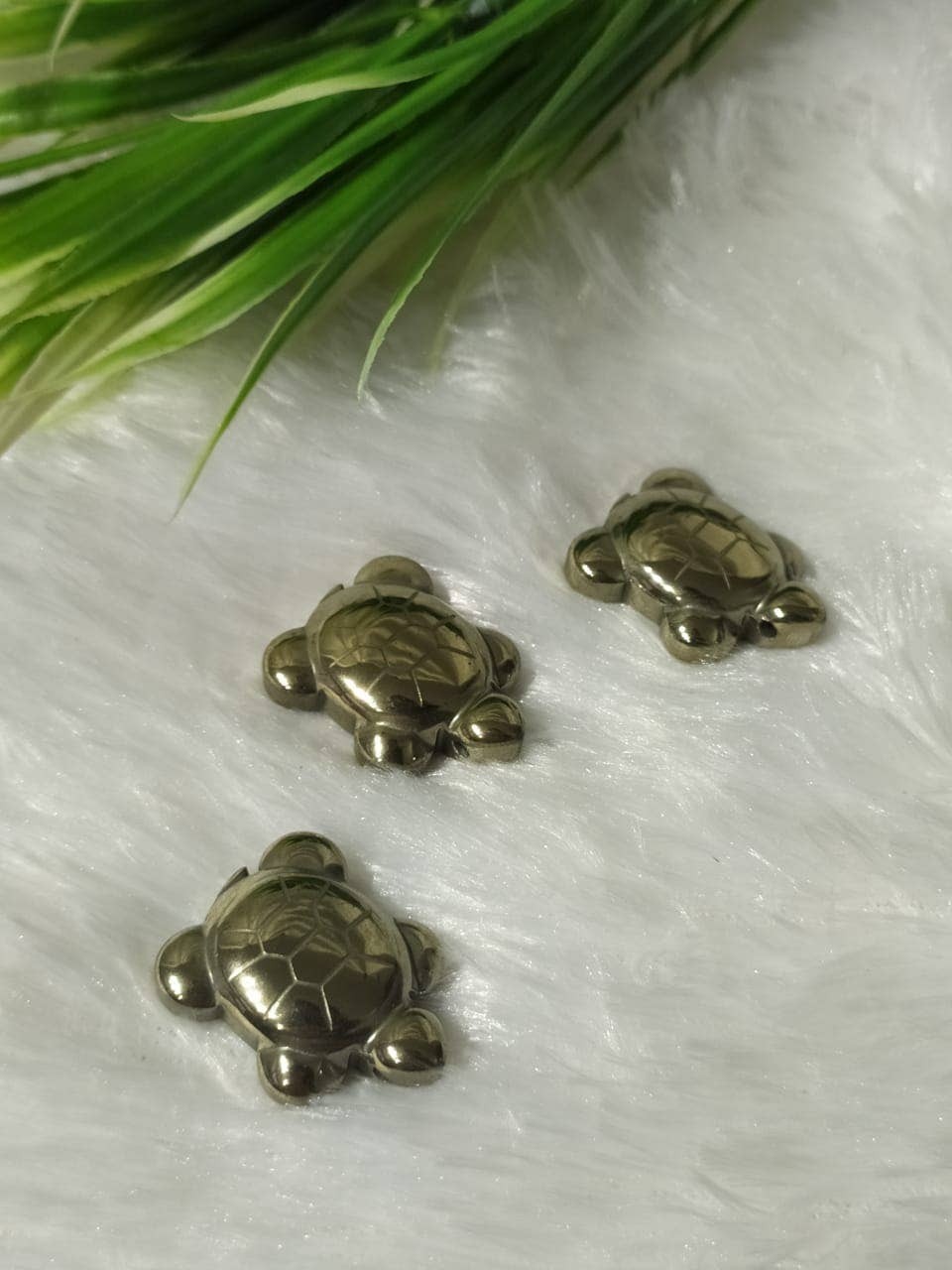 Soothing Crystals - Wholesale Spiritual Stone/Crystal - Pack of 20Pcs Pyrite Turtle Figurines | Crystal Animals4