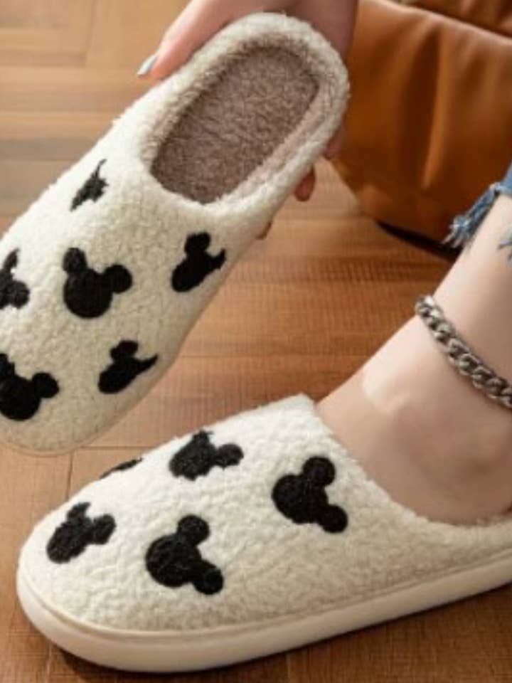 LoveLina – Großhandel Hausschuhe – Damen – Gemütliche Tierslipper für Damen (HOSE)