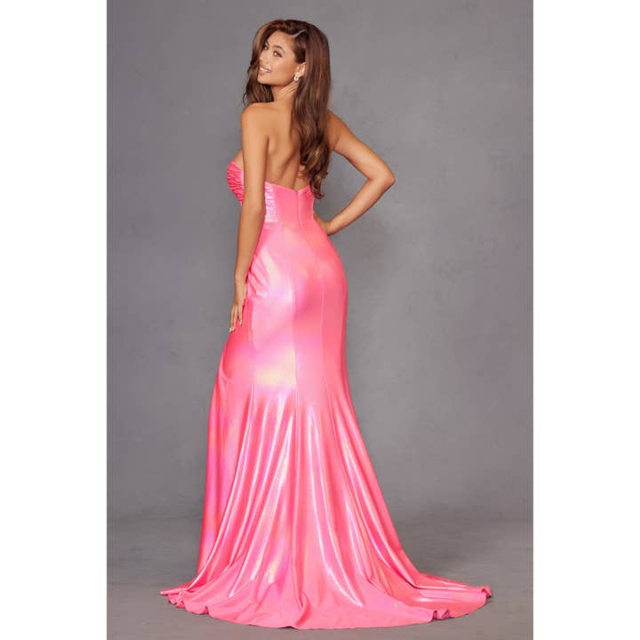 Juliet - Wholesale Dress - Women's - JT2579H THIS EVENING GOWN IS A SHOWSTOPPER PERFECT FOR MAKI4
