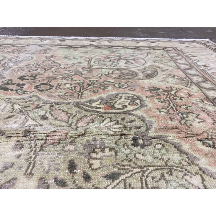 Vintage Loomz - Wholesale Area Rug - Vintage Turkish Kayseri Rug | 6.8 x 9.89