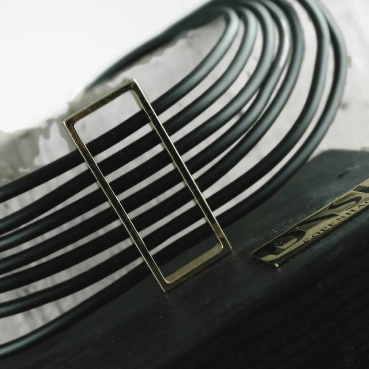 Dansk Copenhagen - Wholesale Link & Chain Necklace - Alaya Short Open Square Necklace Gold Plating4