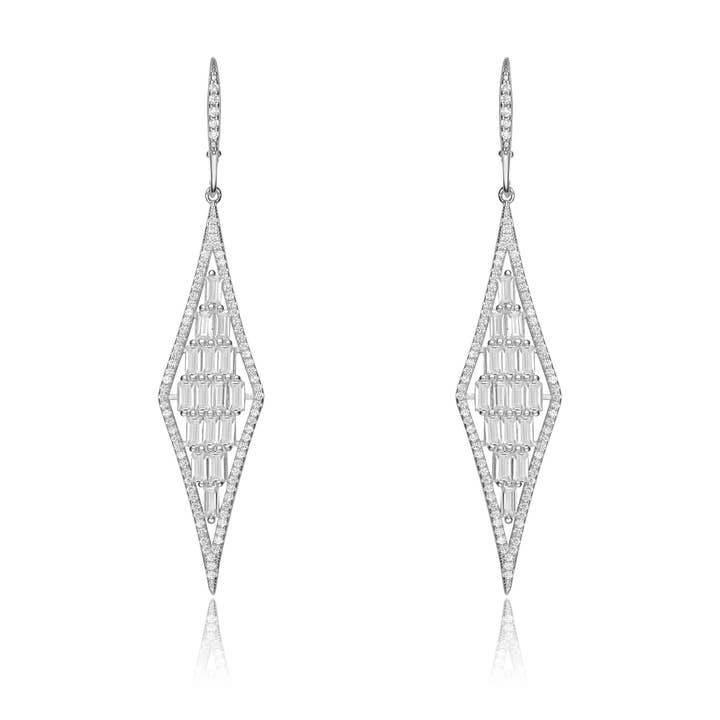 Boucles d'oreilles pendantes en argent sterling et zircone cubique pour la vente par Genevive