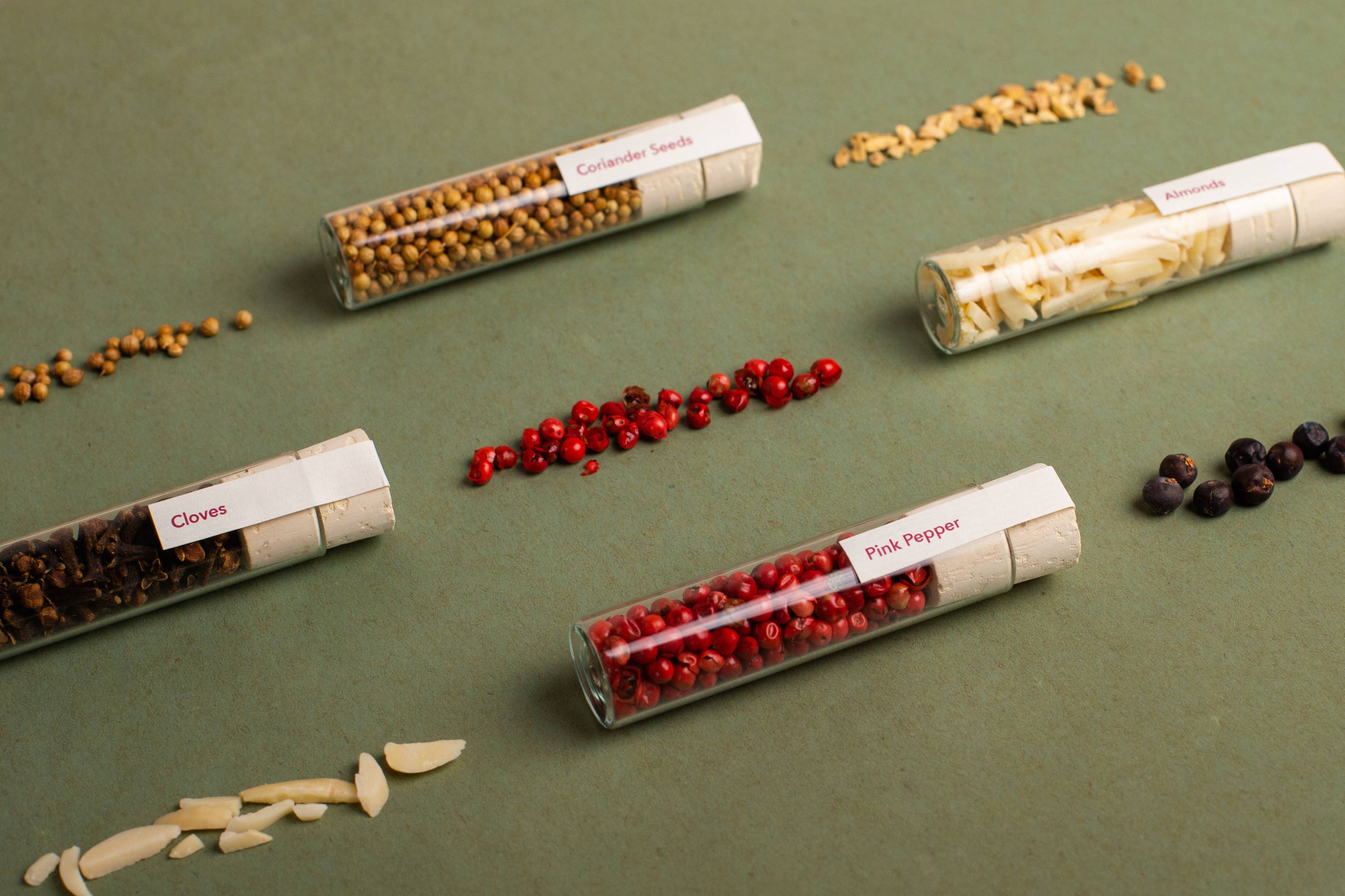 Craftly - Wholesale DIY Drink Kit - Mulled Wine Kit - Holiday Spiced Wine Mix - Mulled Wine7