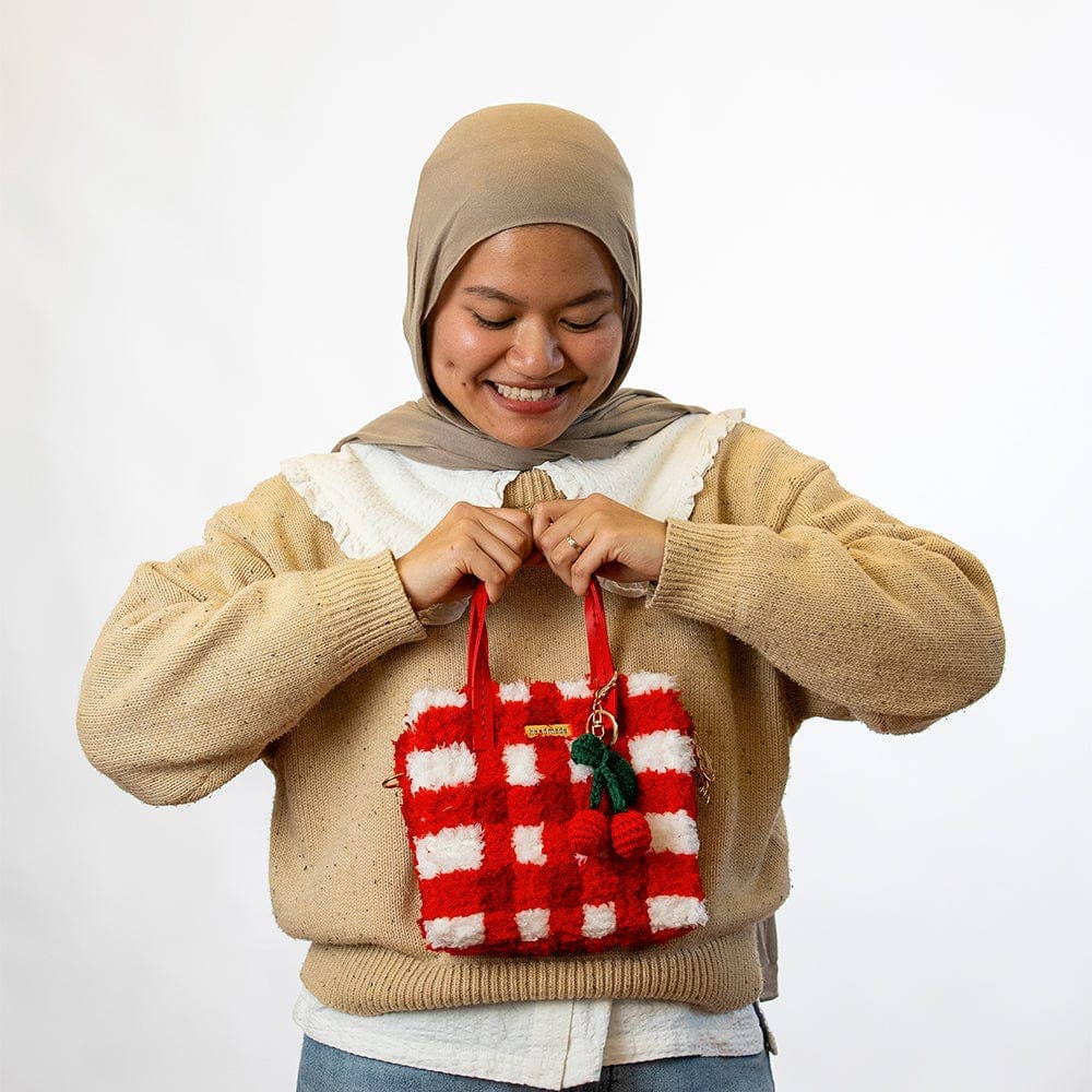 Craft Club - Wholesale DIY Craft Kit - RED GINGHAM - Woven Tote Bag Kit14