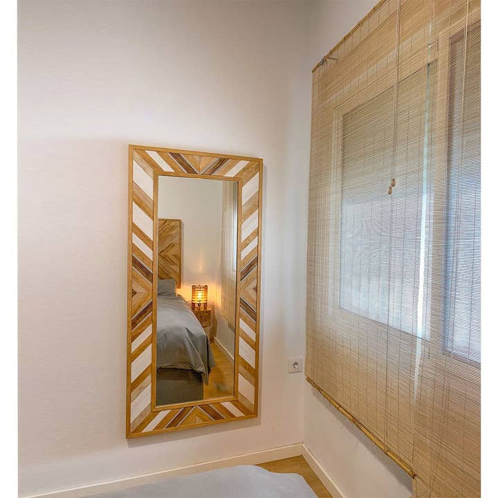 White Ceiling Mirror for wholesale by Woodabu