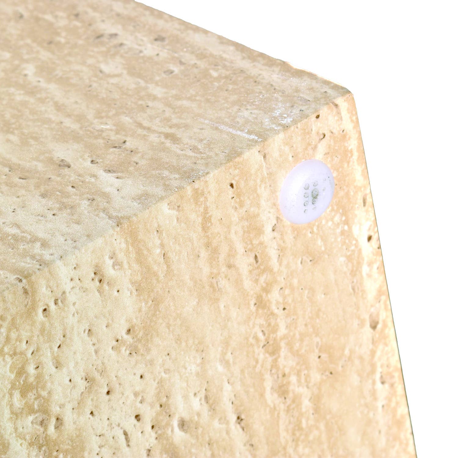 Opjet Paris – Großhandel Couchtische – Maxime Beistelltisch mit Travertin-Effekt, 45 x 45 x 45 cm1