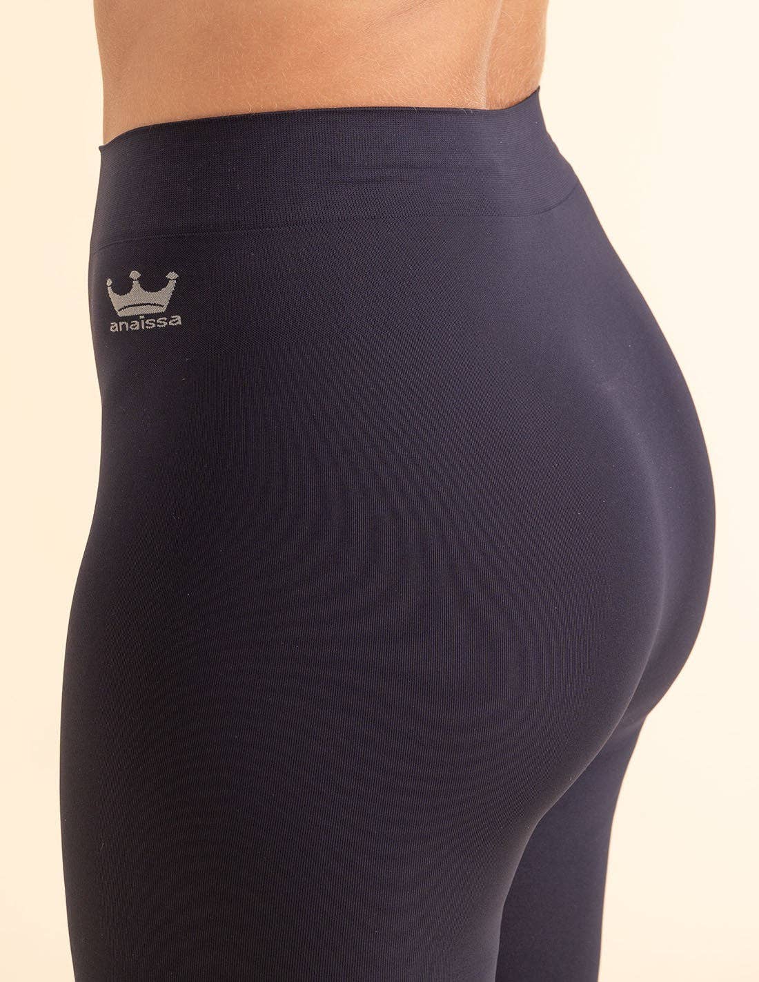 Anaissa - Wholesale Athletic/Lounge Leggings - Women's - Pack-2 Capri Push Up Leggings 160 den FIR Technology Lena6