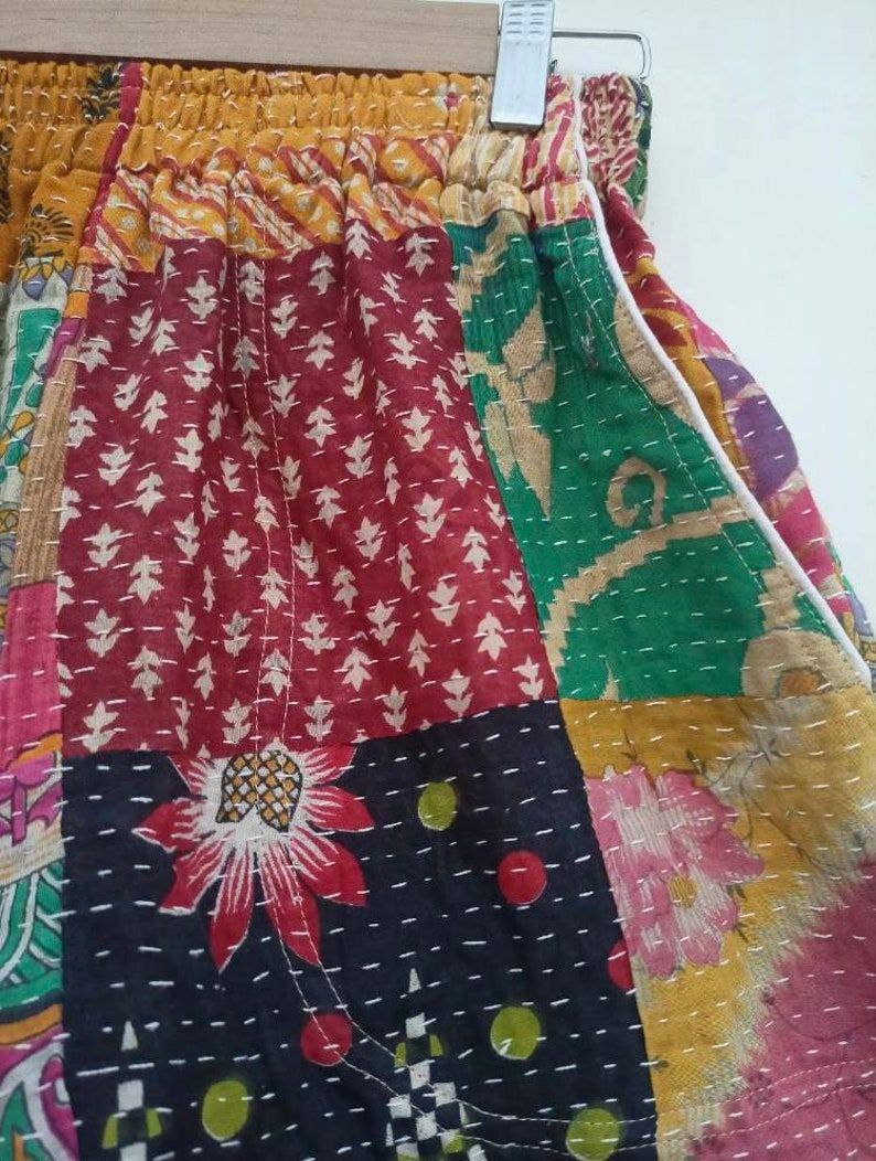 bhavnas boutique - Vendita all'ingrosso Pantaloncini - Donna - Pantaloni Kantha vintage fatti a mano in puro cotone con patchwork2
