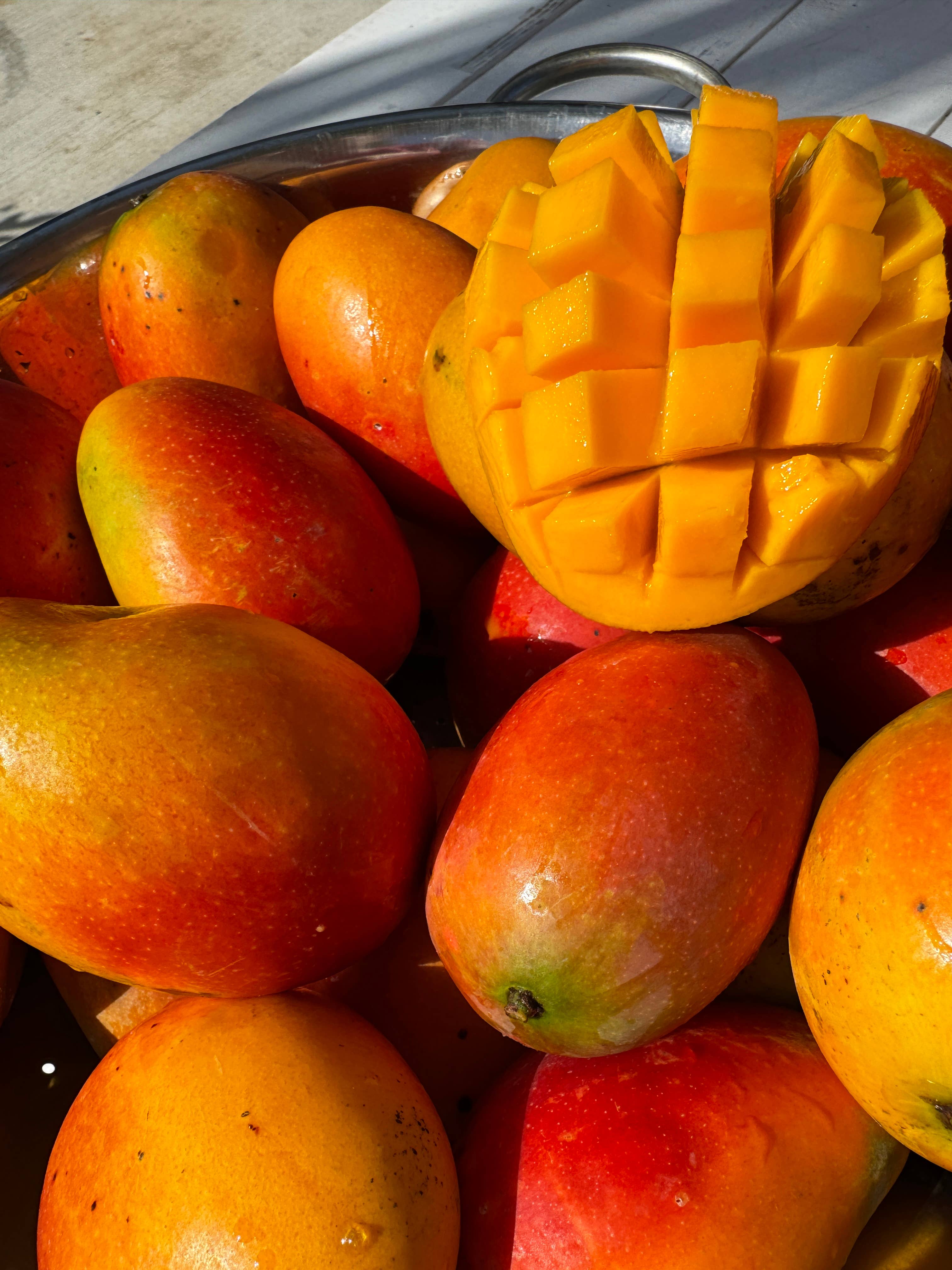 Aloha Bites - Wholesale Jam - Aloha Bites Mango Jam2