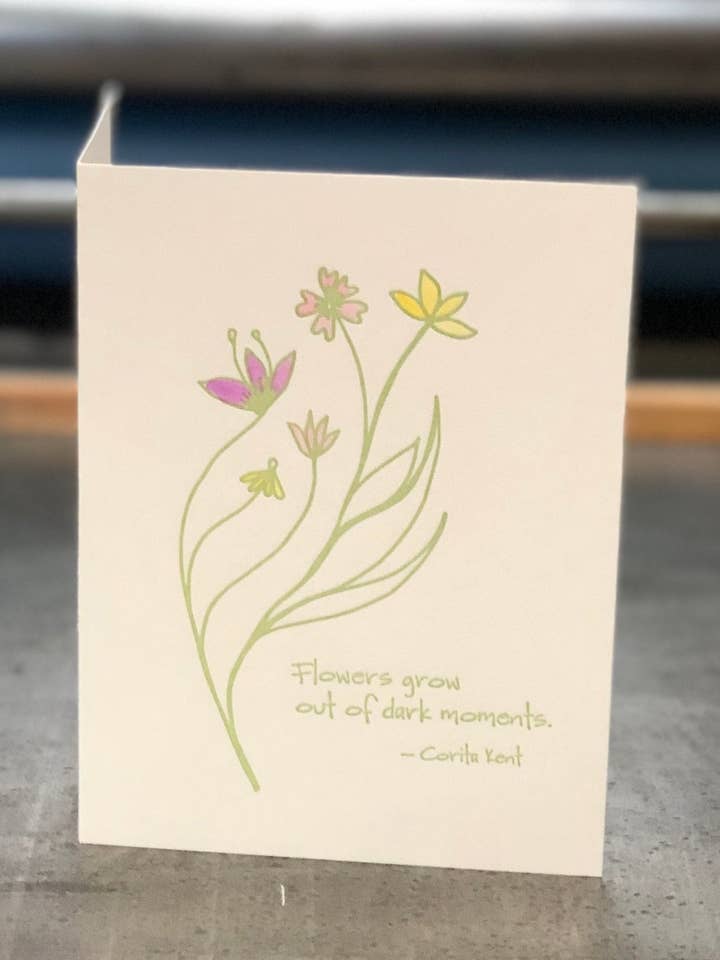 I fiori nascono dai momenti bui per la vendita all'ingrosso da parte di Warrior Printress Letterpress and Design