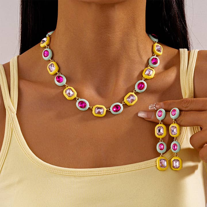 Collier Géométrique Boucles d'Oreilles Goutte de Main en Alliage S5P151 pour la vente par alberalkirk