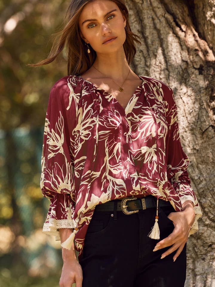 Floral Printed Blouse for wholesale by Oddi