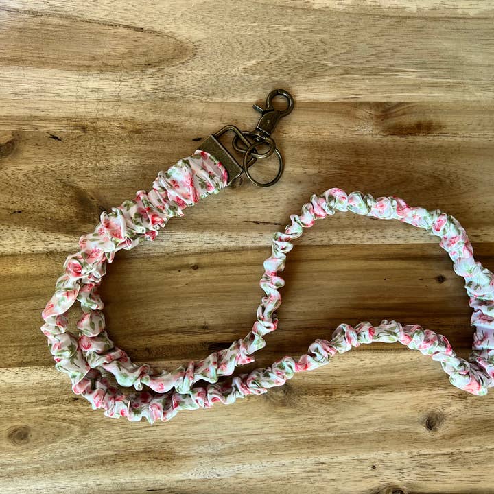 Simply Midwest - Wholesale Lanyard - Women's - Scrunchie Lanyard2