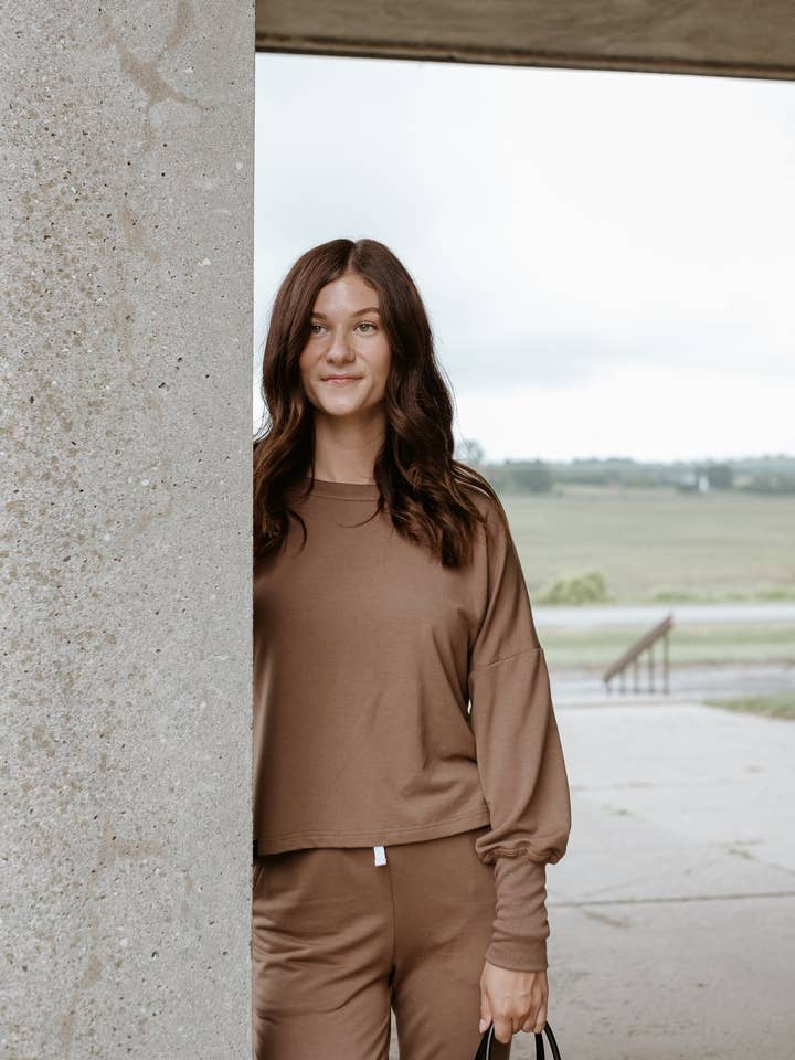 Classic Crew in Americano for wholesale by Pure Balanxed