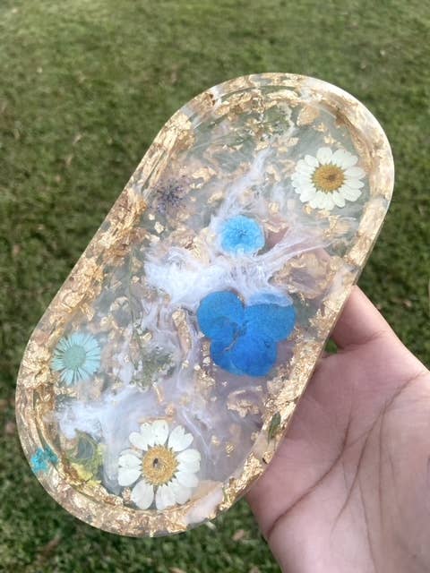 KraftzbyKenzie - Wholesale Jewelry Dish - Blue Flower Trinket Trays | Gold Foil Tray | Oval Tray4