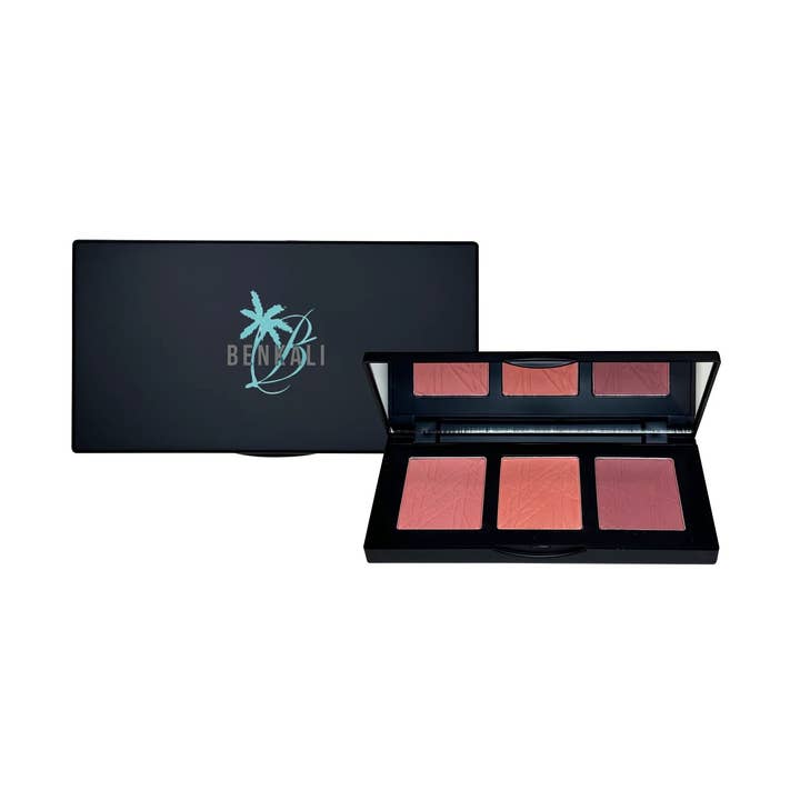 Blush Palette - Kissable for wholesale by BENKALI Beauty