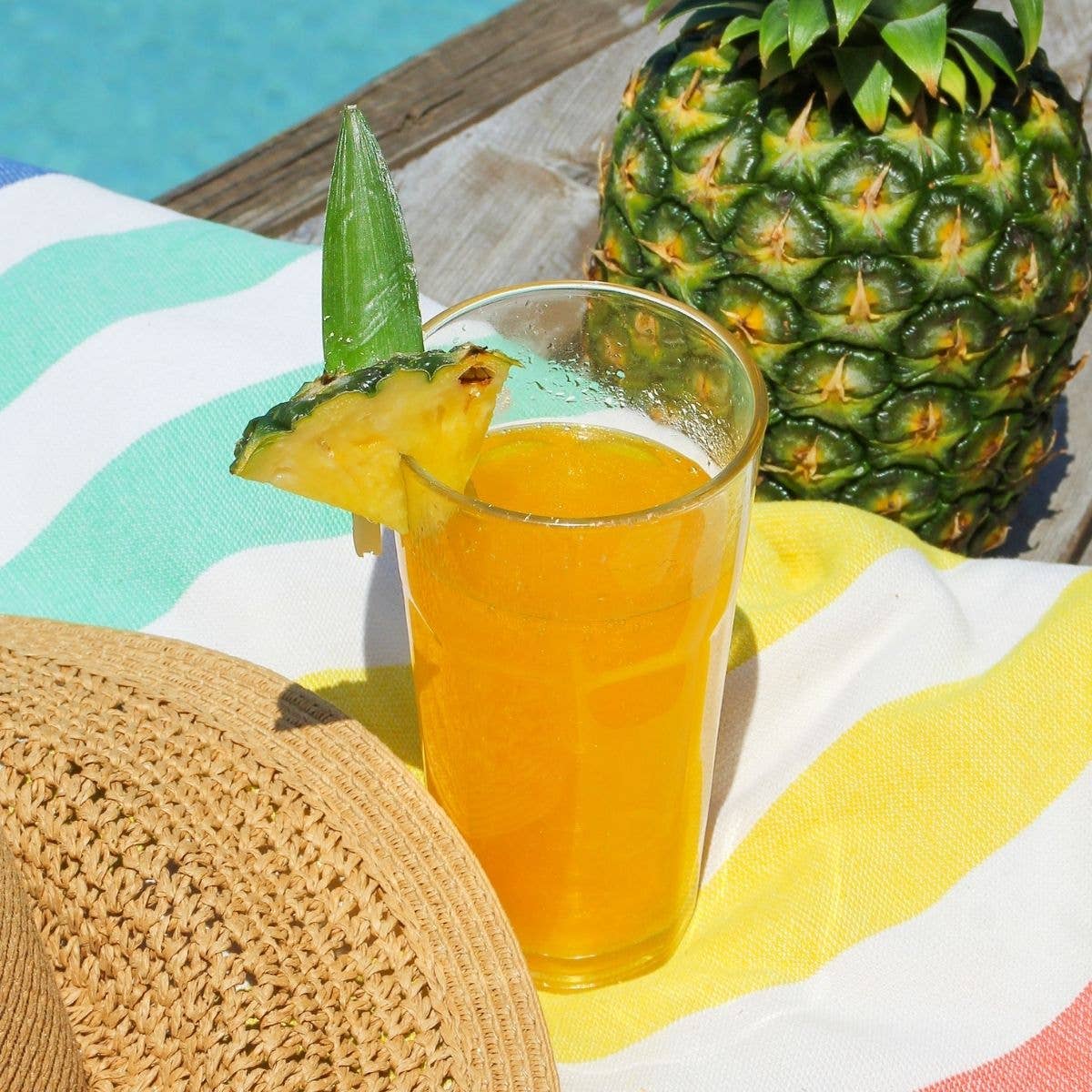 Cocktail Bomb Shop - Wholesale Cocktail Mix/Syrup - PINEAPPLE SPICY MARGARITA - COCKTAIL BOMB6