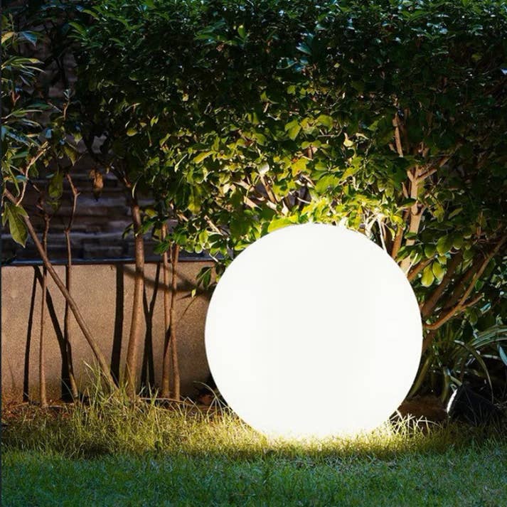 Kiyo Home - Wholesale Outdoor/lawn light - Waterproof Garden Ball Lights (Set of 2)8