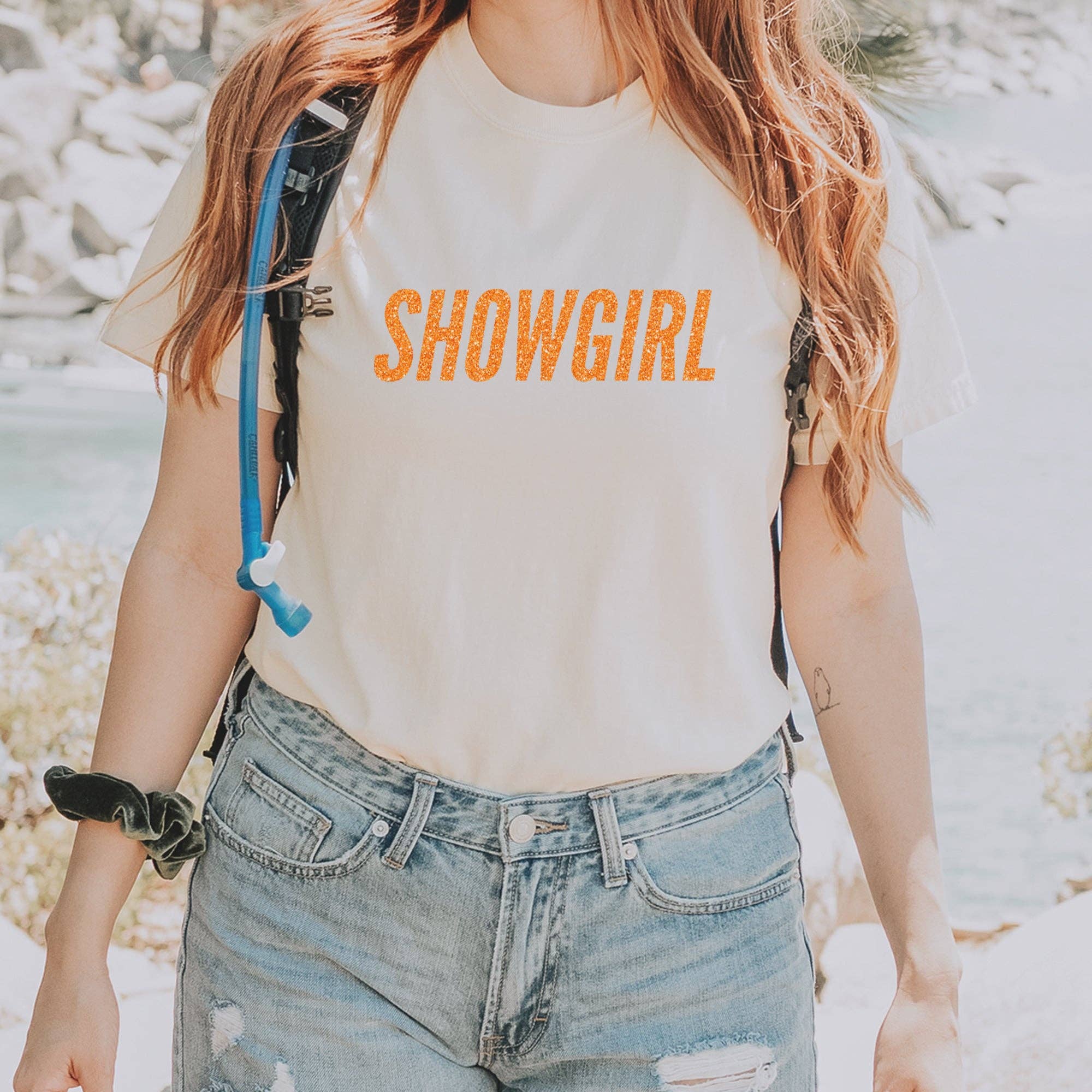 Expression Tees - Vente T-shirt sérigraphié – femme - T-shirt unisexe vintage doux à paillettes orange Showgirl25