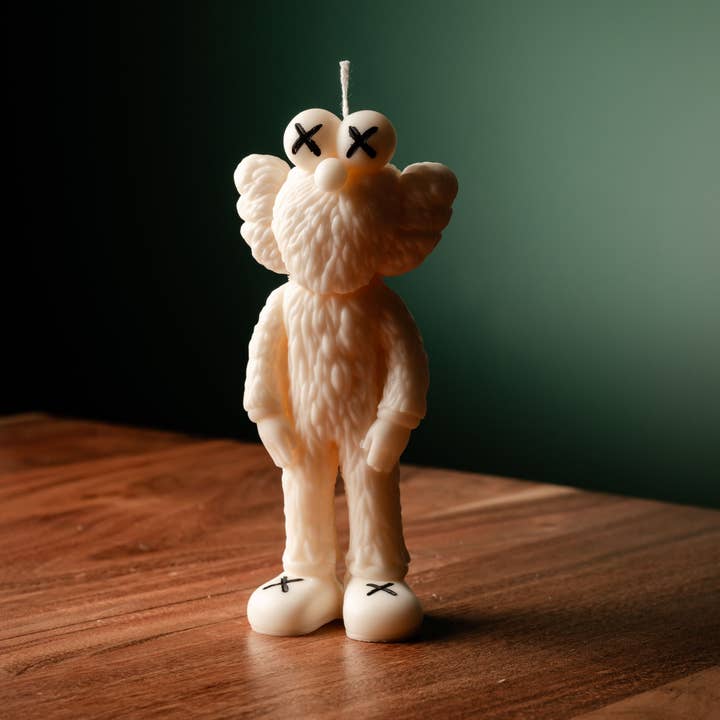 Allure CA - Wholesale Novelty Candle - Kaws x Sesame Street Decorative Candle5