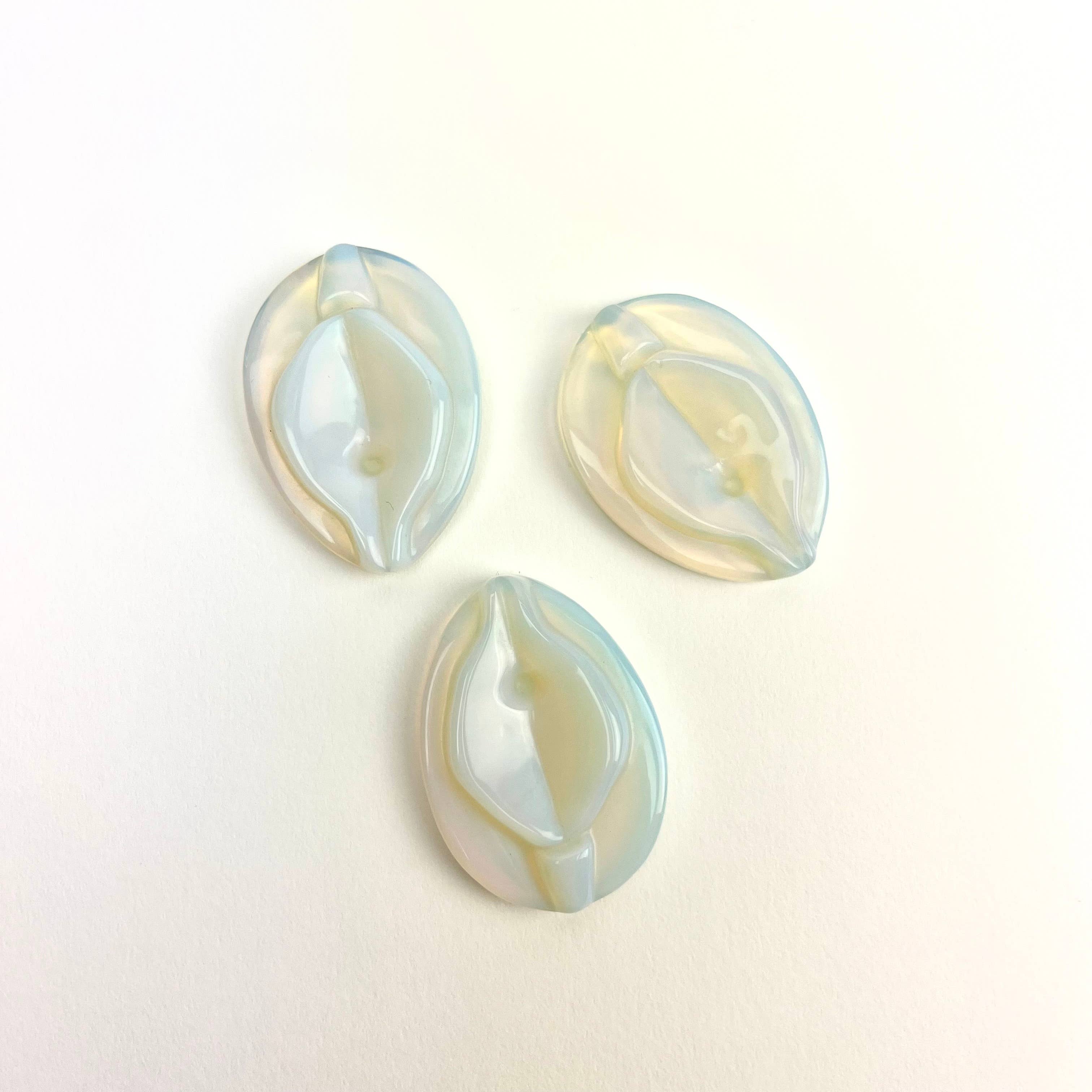 Pelham Grayson Rose - Wholesale Spiritual Stone/Crystal - Yoni Worrystone | 2" | Choose A Stone6