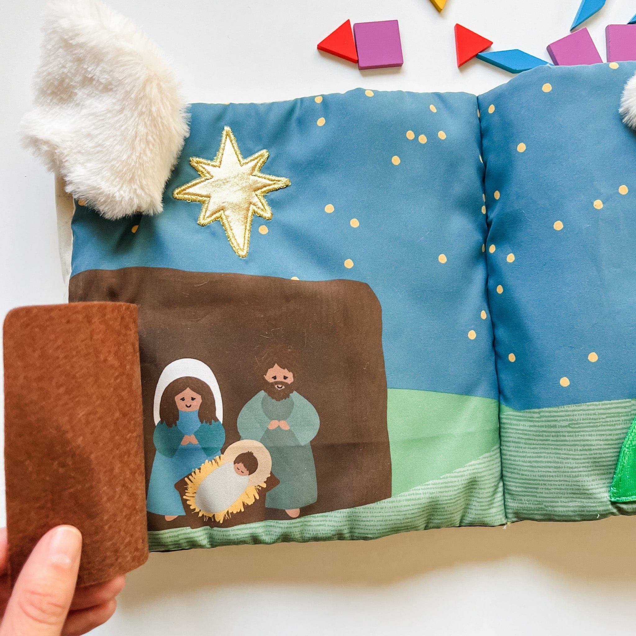 The Little Rose Shop - Wholesale Baby & Toddler Book (0-2) - Where is Jesus Mass Quiet Book8