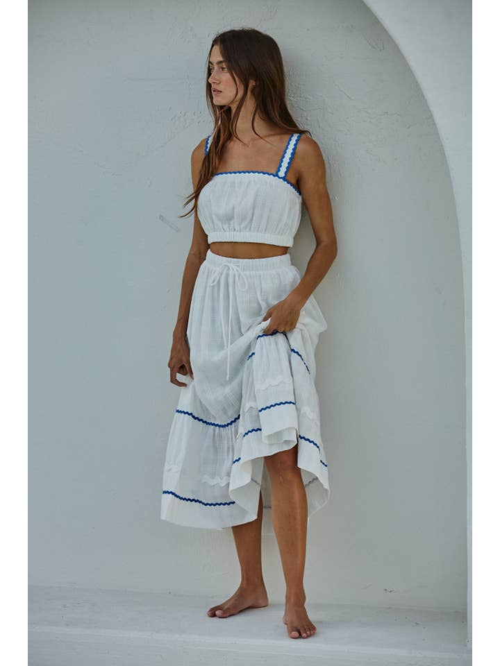 Off White L8116 | Woven Cotton Square Neck Sleeveless Crop Top for wholesale on Faire2