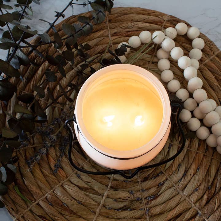 Milkhouse Candle Company - Wholesale Jar/Filled Candle - 16 oz Butter Jar Candle: White Driftwood & Coconut