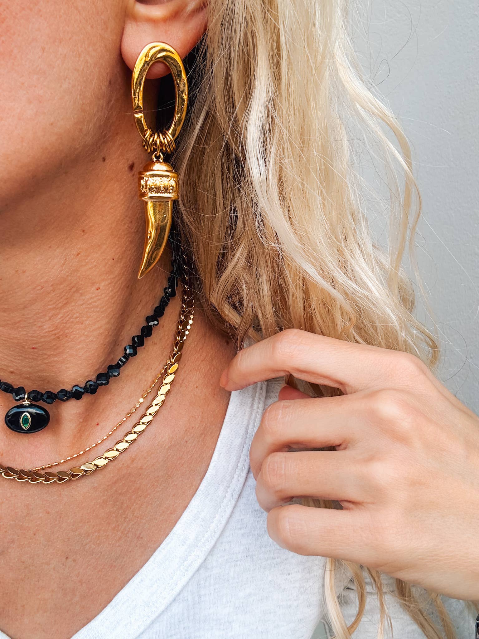 Goupi - Wholesale Hoop Earrings - Silver and gold horn Rock chandelier earrings