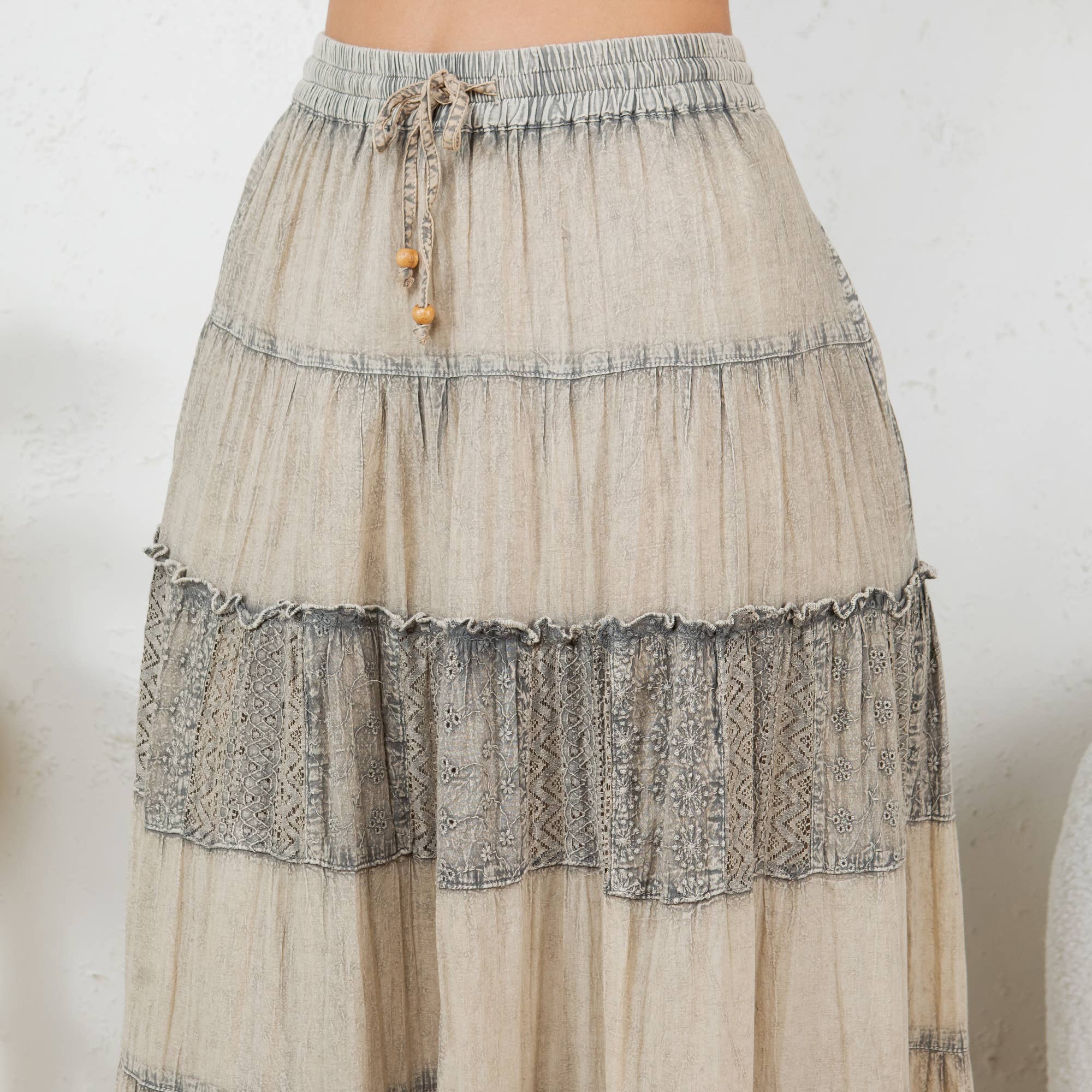 Young Threads - Wholesale Skirt - Women's - 7 Tiered Crinkle Lace Patchwork Skirt with Pocket18