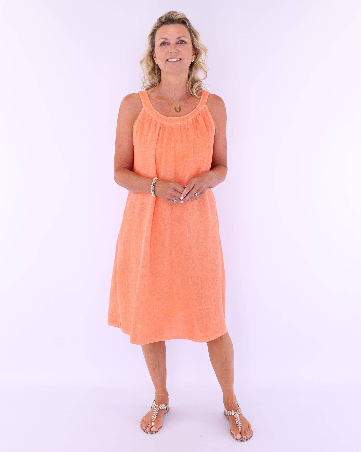 Cadenza Italy Ltd – wholesale Dress – Women's – Linen and Cotton Tie Back Sundress3