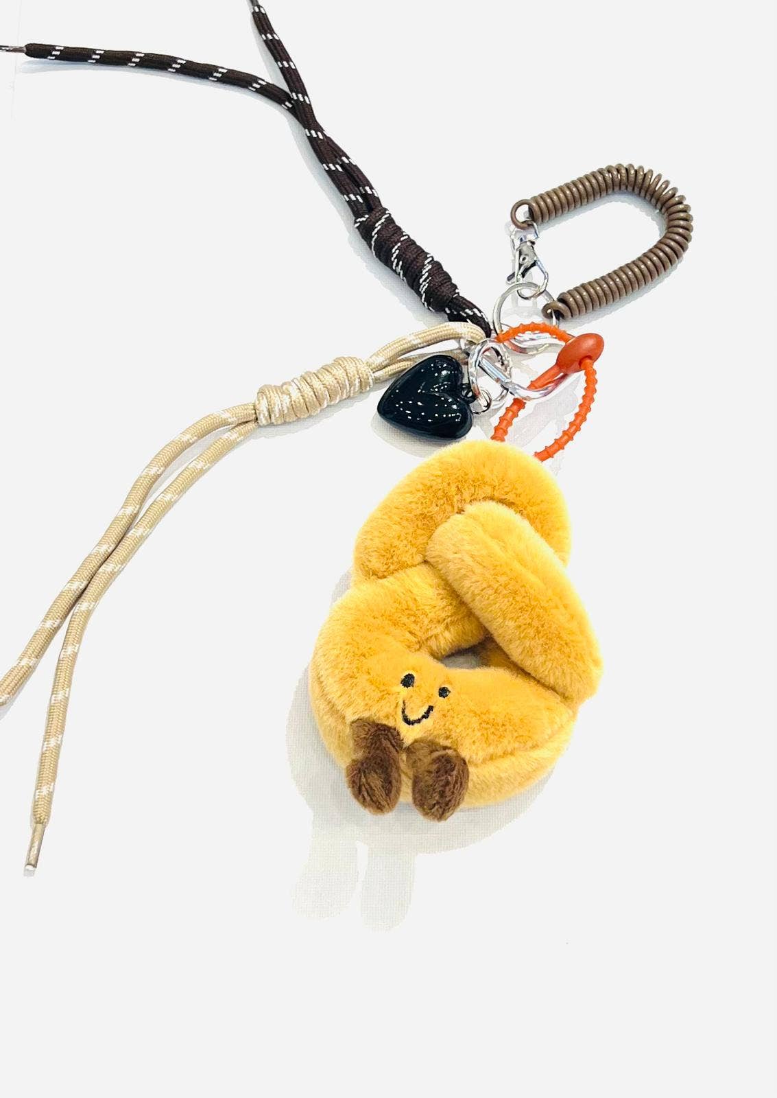 SHEERA – Porta-chaves - Mulher por atacado – Porta-chaves Pretzel Smiley1