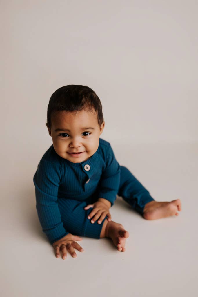 Three Little Tots - Wholesale Rompertje - Baby - Baby ribgebreide romper met zakken20