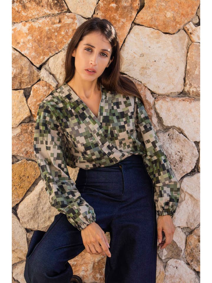 MAS Montreal - Wholesale Blouse - Women's - MANAMA BLOUSE CAMO3