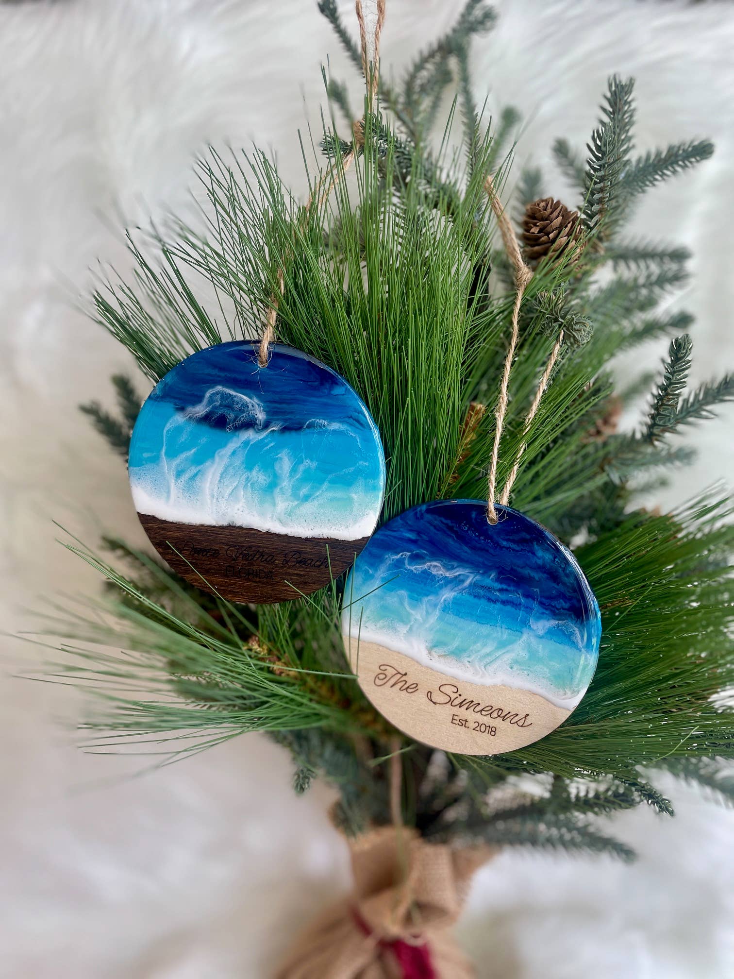 WLB Designs - Vente Objets de décoration - Ornement de Noël personnalisé sur la plage, cadeau de vacances touristique2