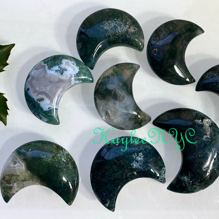 Lunes de guérison en cristal d'agate mousse naturelle pour la vente par KayleeNYC