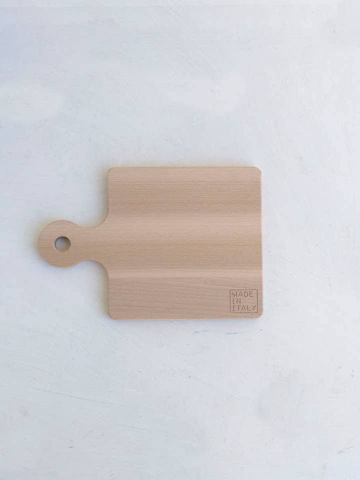 Wooden cutting board for wholesale by Luxe Lodge