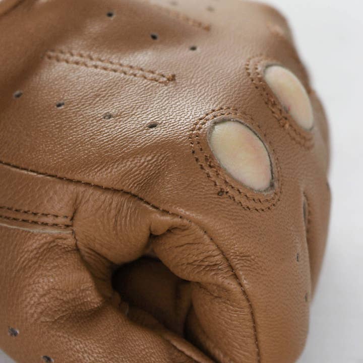 Zerimar 1942 - Wholesale Gloves - Women's - Genuine leather driving gloves Soft and flexible Touch glove19