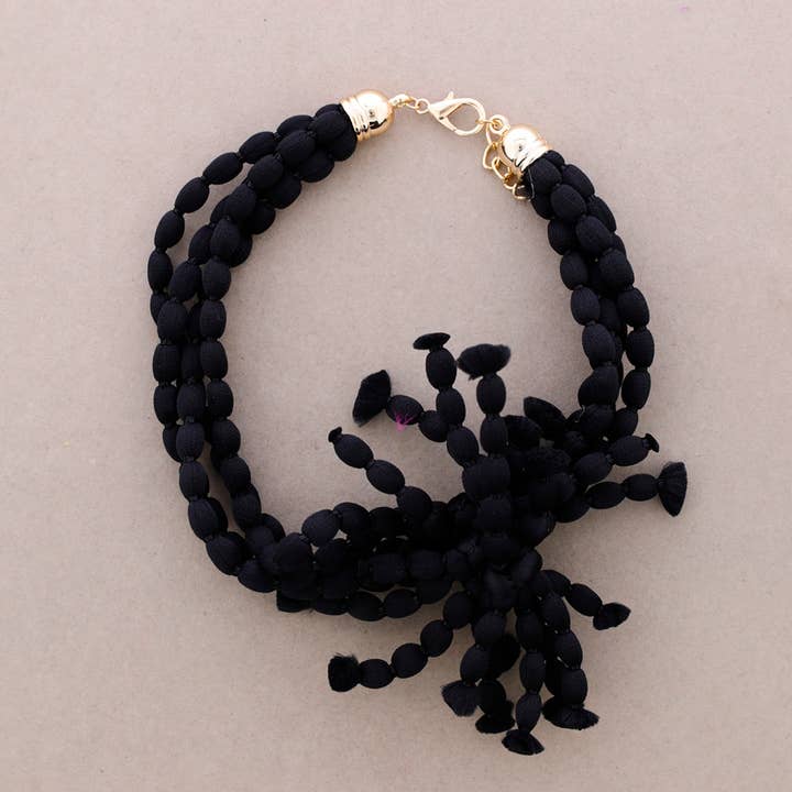 Sonata – Joias personalizáveis por atacado – Colar de bolas de lã de flor