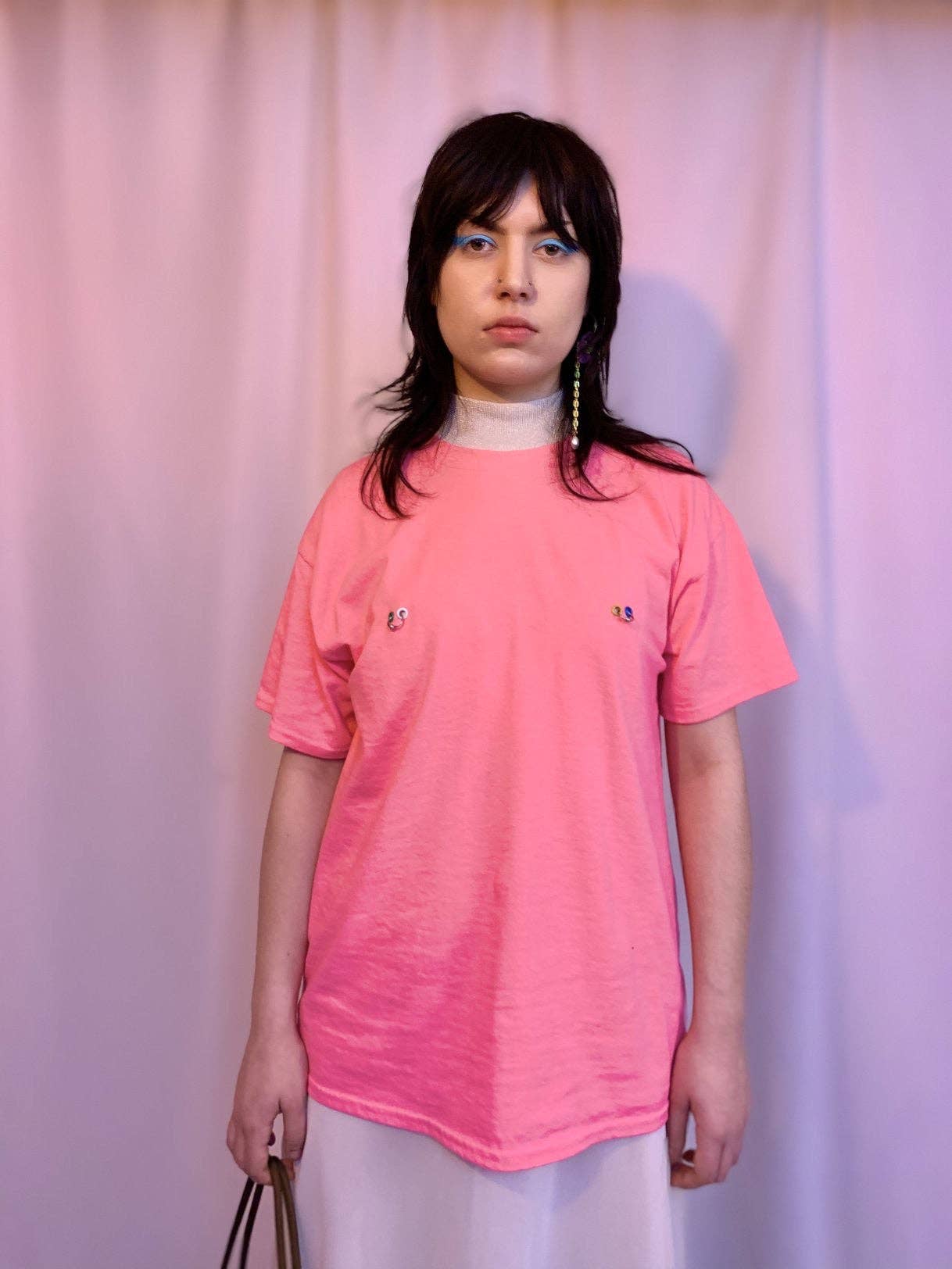 Shop Journal Vintage - Wholesale T-Shirt - Women's - Custom pierced tee1