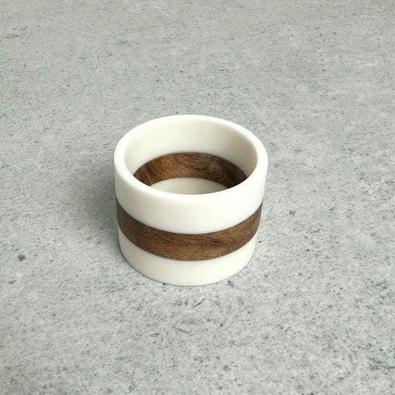 India Handicrafts Inc - Wholesale Decorative Tabletop Object - White Resin Napkin Ring W/Wood