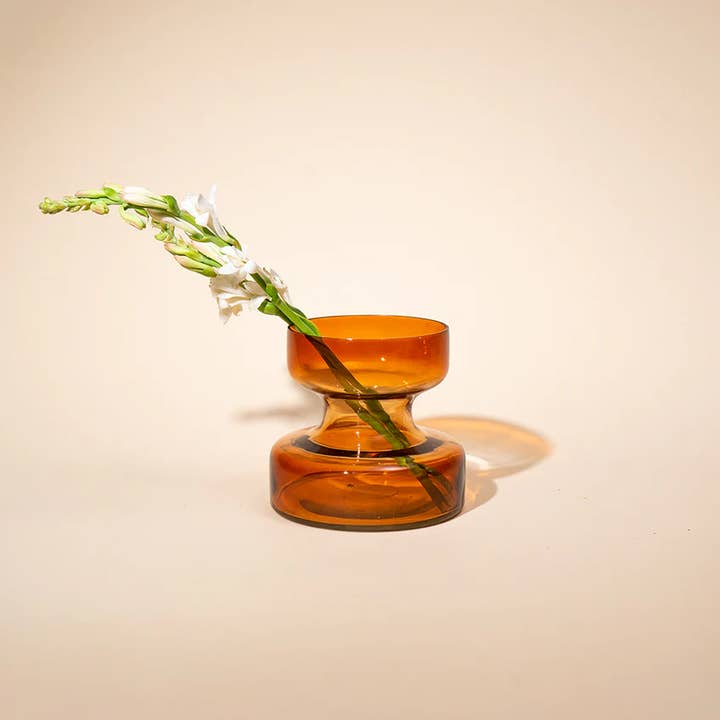 Jarrón corto de vidrio soplado marrón pizarra, 5.90 x 5.90 x 5.51 pulgadas para venta al por mayor de Casa Amarosa