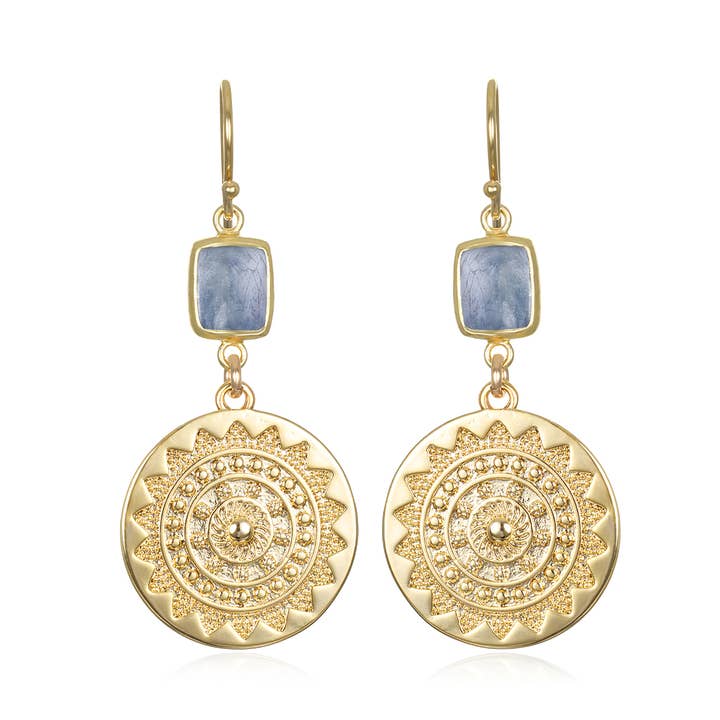 Solmedaljong Dinglar-Kyanit för wholesale av Amelia Rose Jewelry