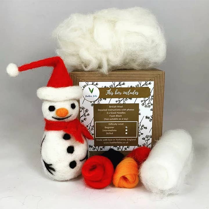 Feather Felts - Wholesale Craft Sewing Kit - Snowman - Needle Felting Kit