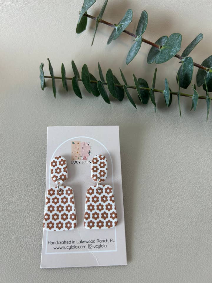 The Lara - Daisy Print - Sienne sur fond blanc pour la vente par lucylola