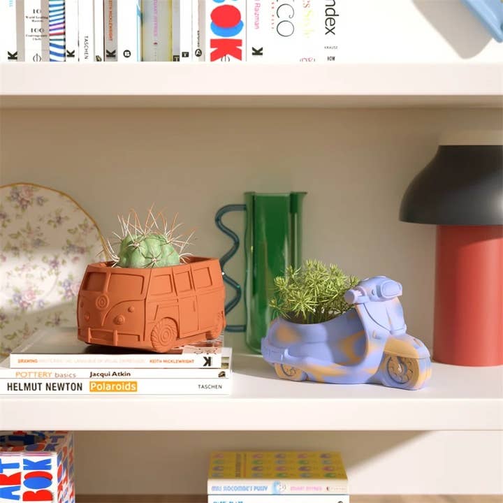 My Terracotta Home - Wholesale Plant Pot - VW Bisop Bus Planter
